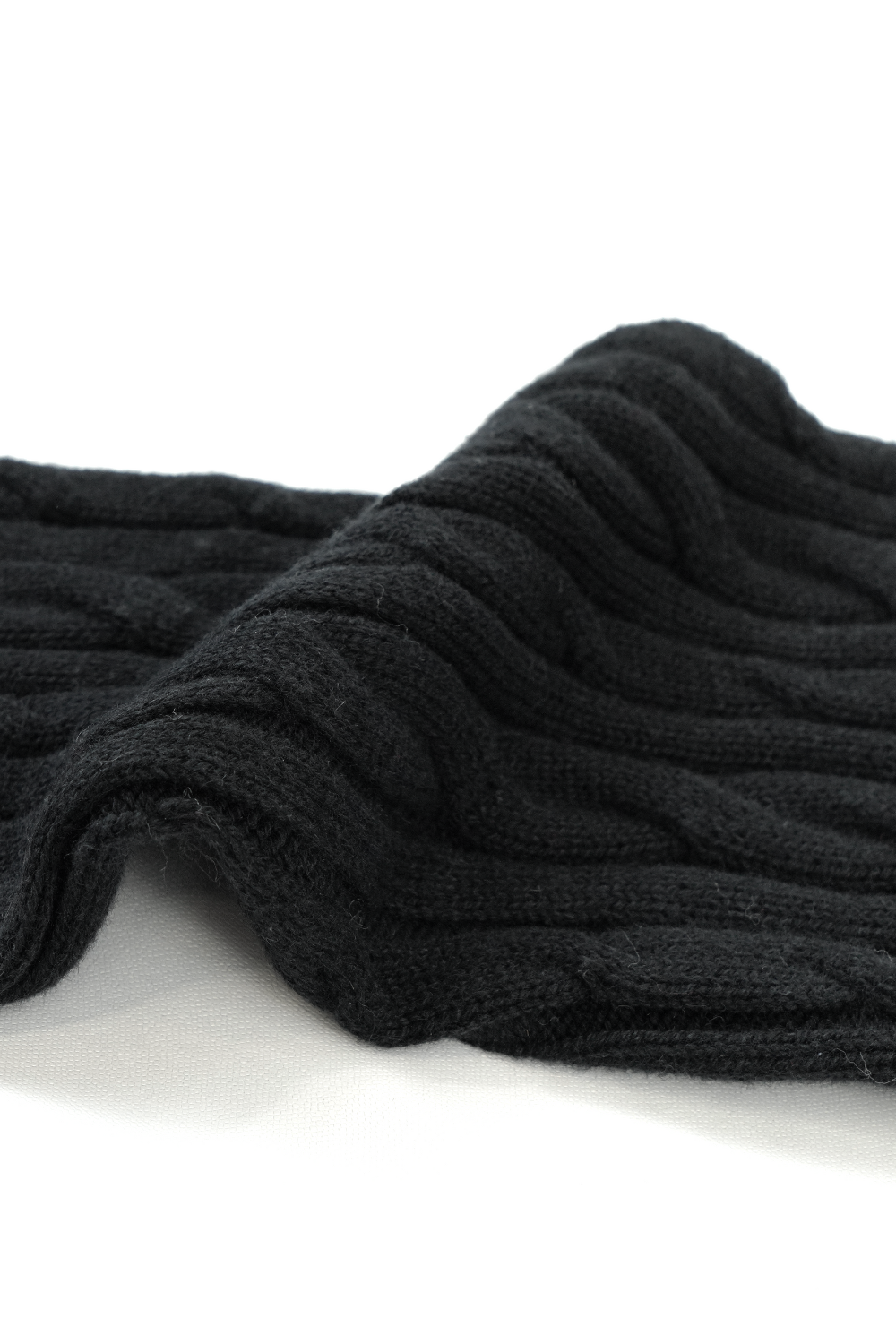 Gordon | Cashmere Cable Knit Full-Zip Sweater